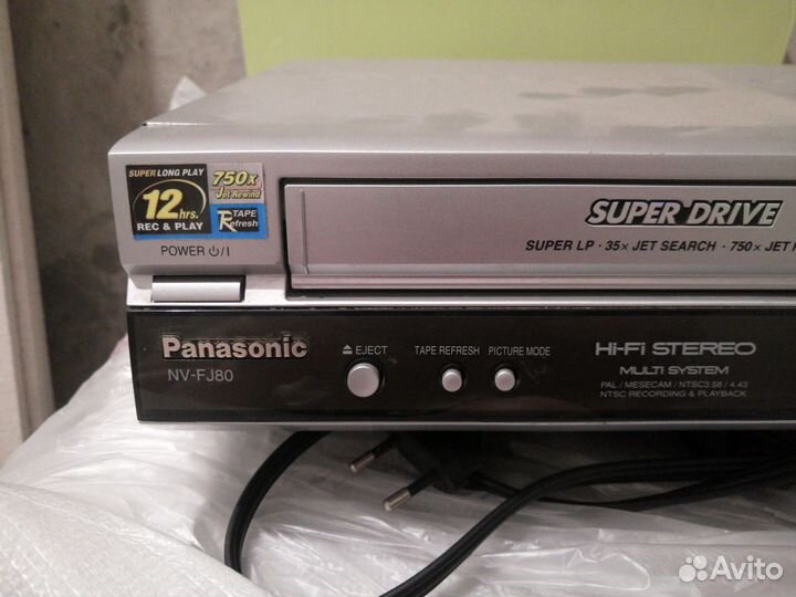 Видеомагнитофон panasonic
