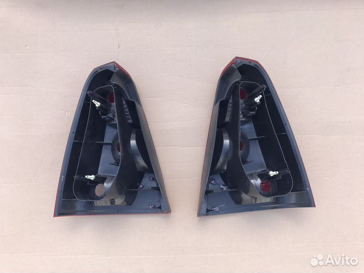 Задний фонарь Логан 1