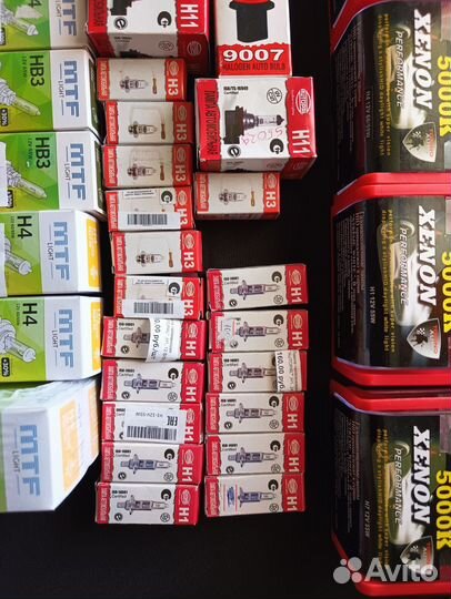 Набор галогеновых автомобильных ламп