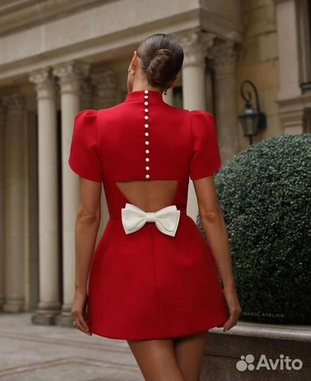 Платье с бантом