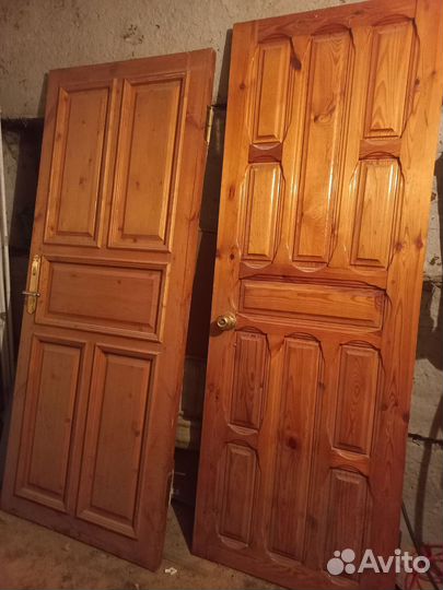 Дверь деревянная бу