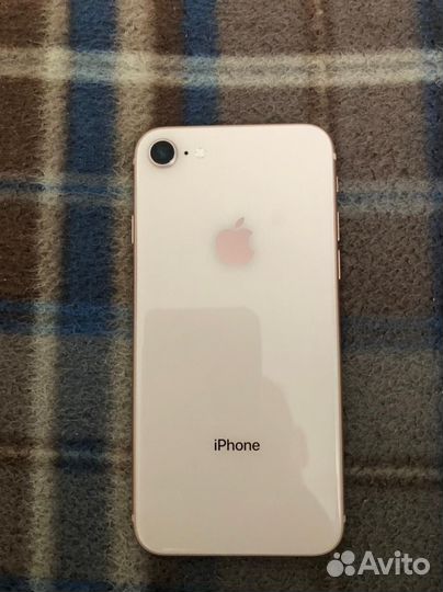 iPhone 8, 64 ГБ