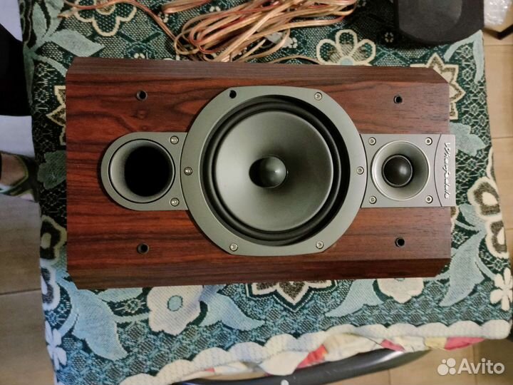 Wharfedale vardus vr 100