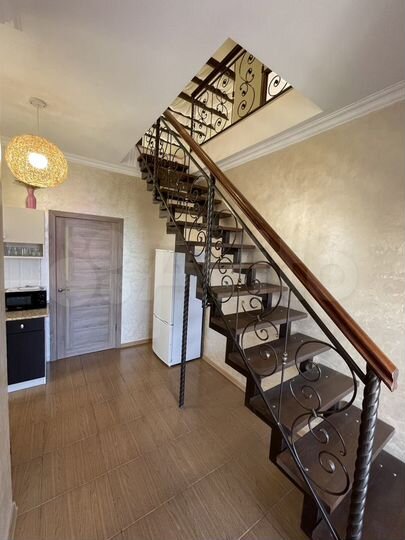 Комната 100 м², 3/3 эт.