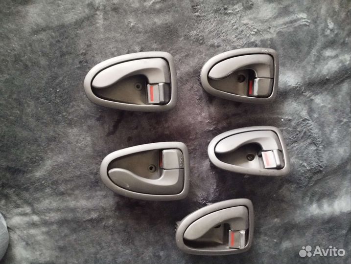 Правые Внутренние ручки Hyundai Accent