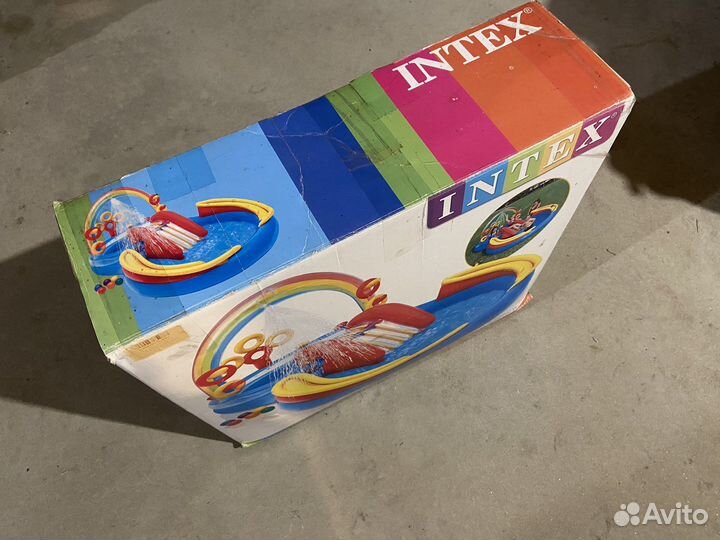 Бассейн детский новый