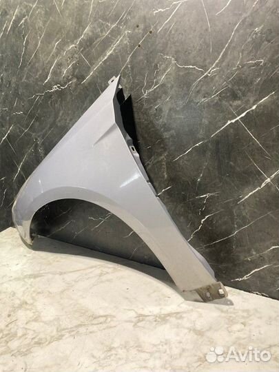 Крыло переднее левое Ford Focus pnda 2014