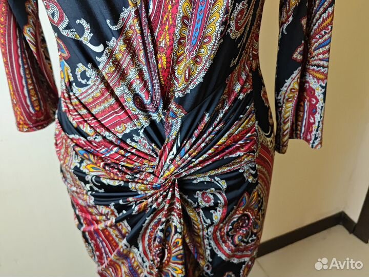 Платье с запАхом трикотин 46 размер