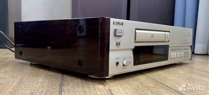 Sony CDP-555ESA