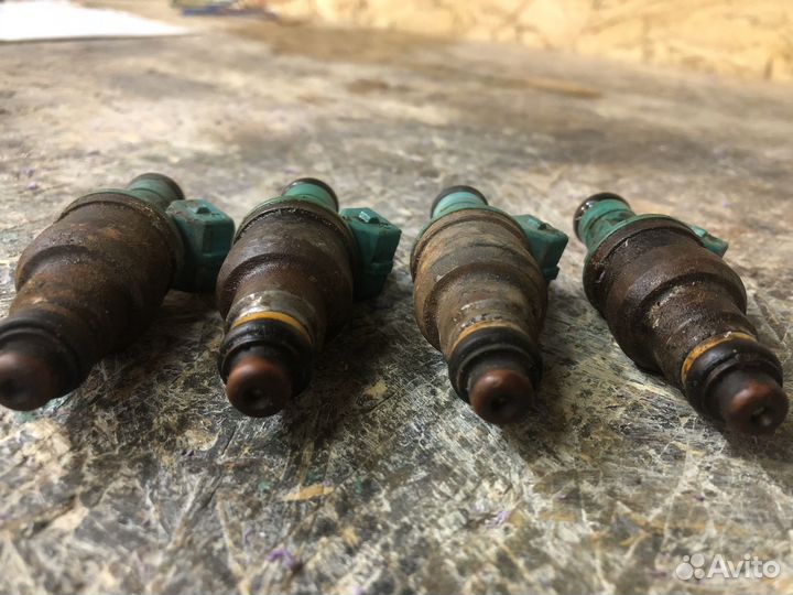 Топливные форсунки