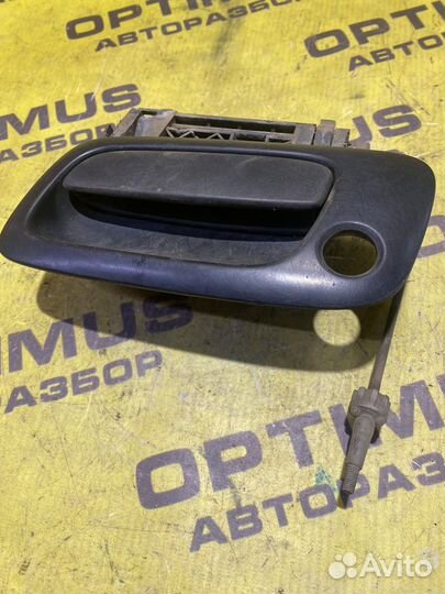 Передняя левая ручка Opel Astra G