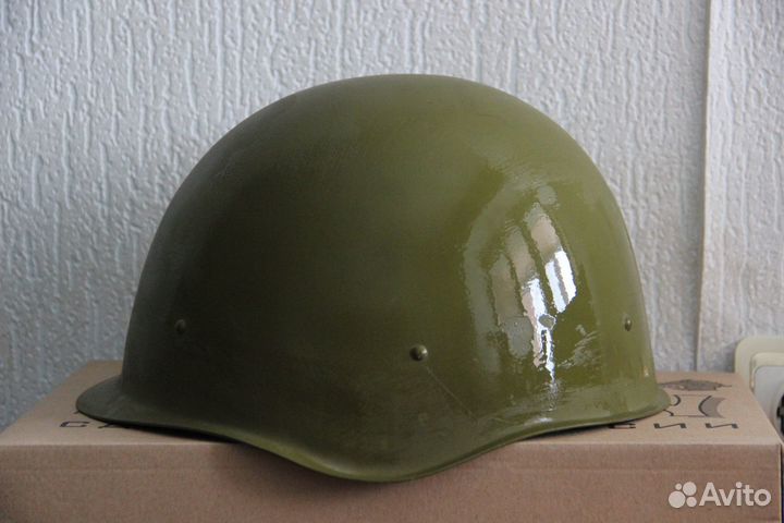 Каска стальная
