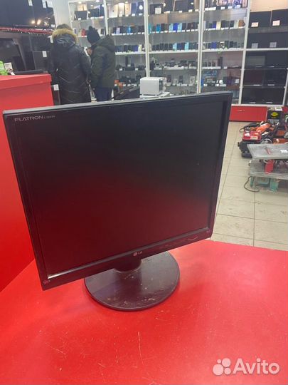 Монитор LG Flatron L1954SM