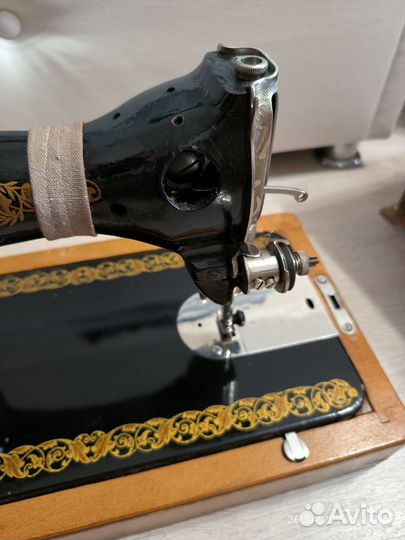 Швейная машинка