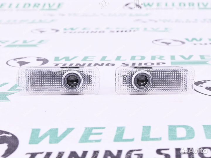 Подсветка дверей с лого BMW E81 E82 E90 E91