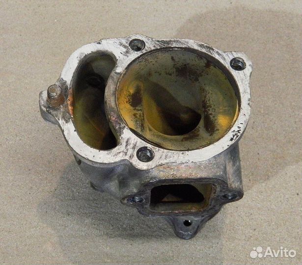 Корпус термостата Nissan Maxima J30 3.0