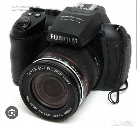 Компактная фотокамера