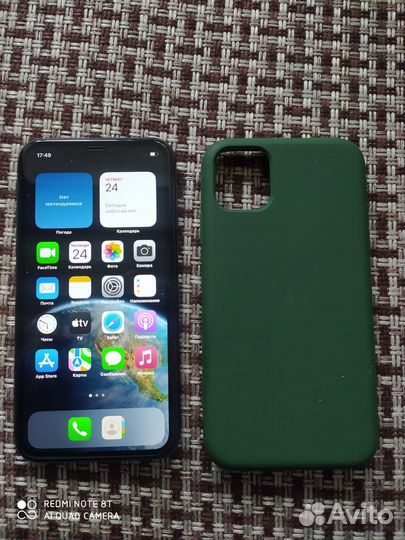 Телефон iPhone 11