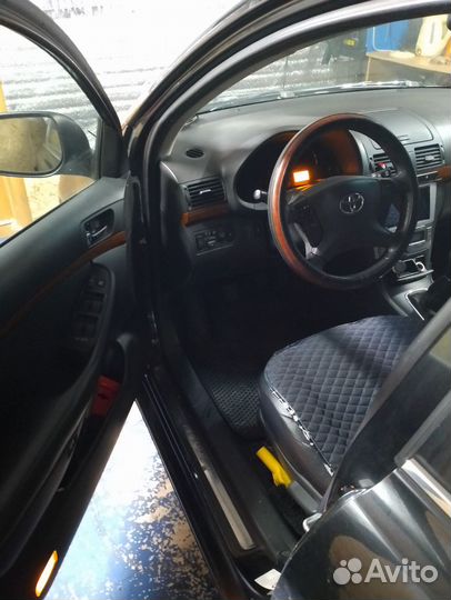Toyota Avensis 1.8 МТ, 2007, 430 000 км