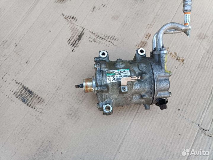 Компрессор кондиционера Citroen Peugeot