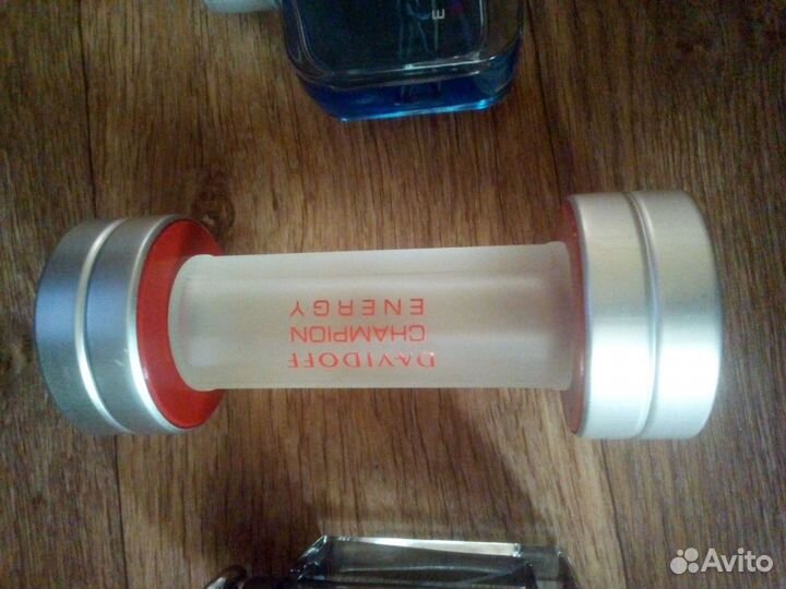 Мужская туалетная вода