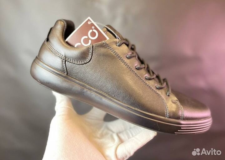 Кроссовки Ecco комфортные