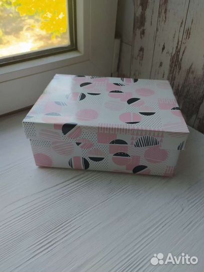 Подарочные коробки