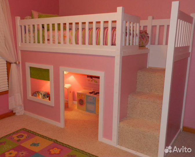 Детский игровой домик из дерева