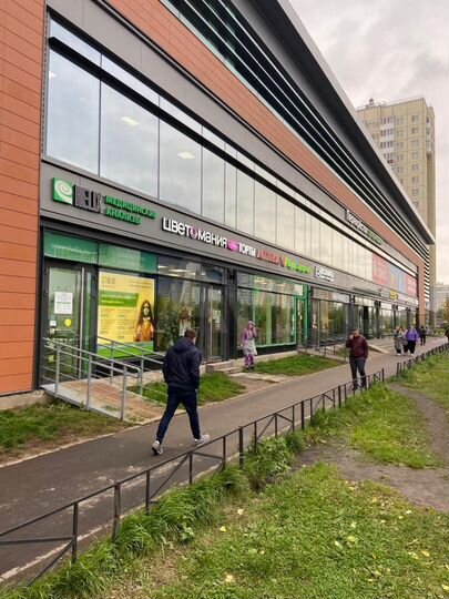 Торговая площадь, 130 м²