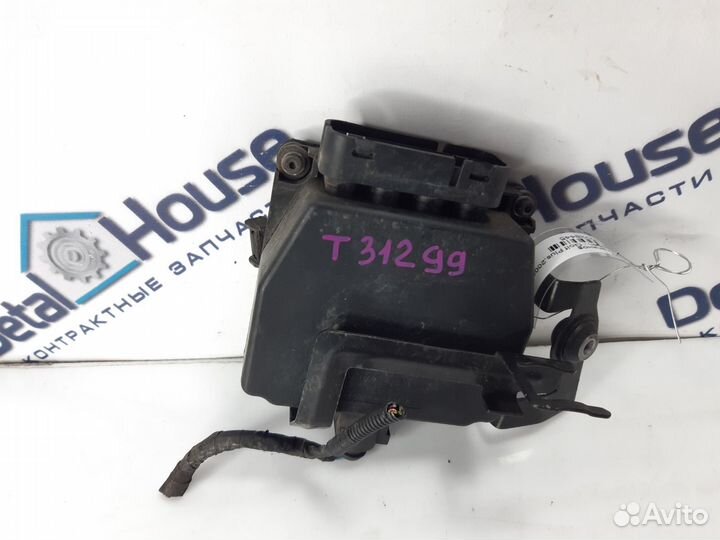 Блок магнитных клапанов Volkswagen Golf Plus 1.9