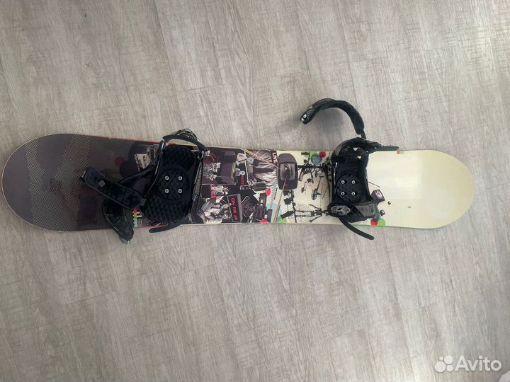 Продам сноуборд