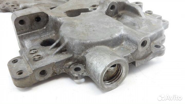 Крышка двигателя Nissan Tiida C11 MR18