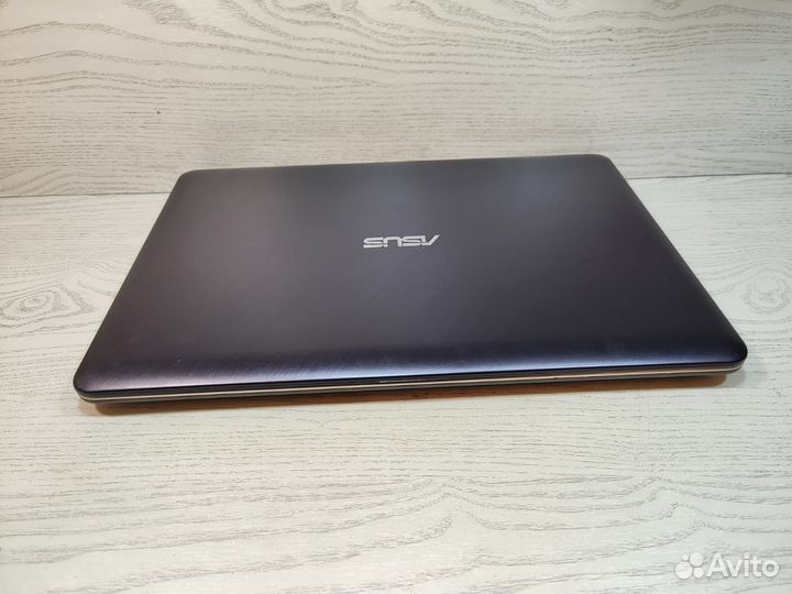 Игровой/15'6/8озу/SSD256/i3-6006u/MX110 2g