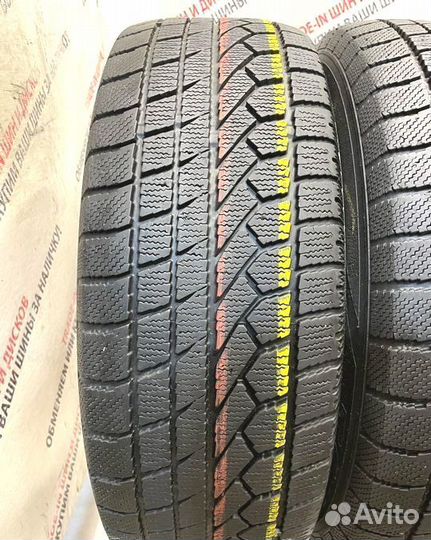 Toyo Winter Tranpath M2 215/60 R17 98Y