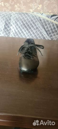 Бутсы с шипами 