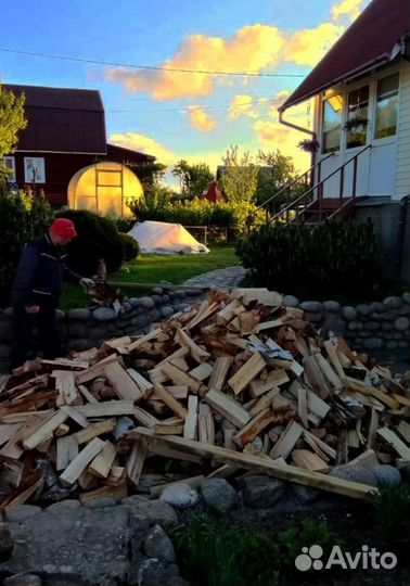 Дрова сухие навалом