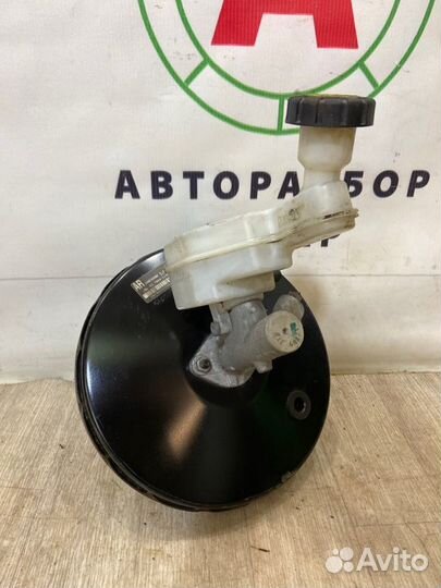 Главный тормозной цилиндр Nissan Note E11 (1.4)