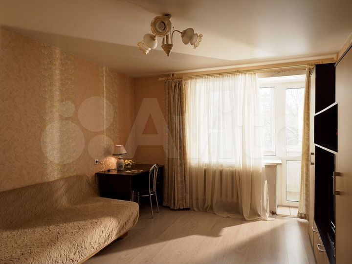 1-к. квартира, 42 м², 3/9 эт.