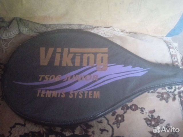 Ракетка для бадминтона