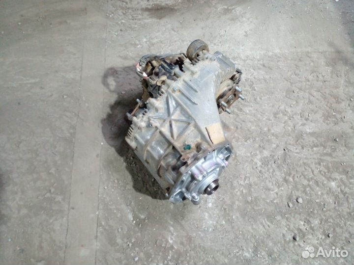 Раздатка Toyota Land Cruiser 200 4.5D