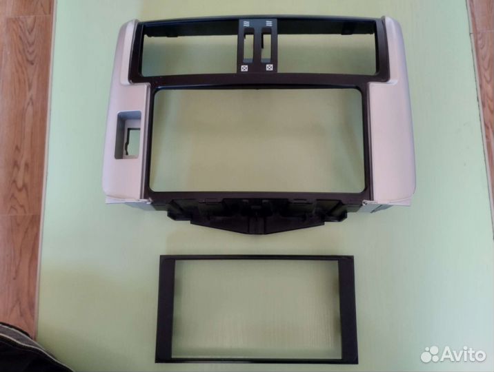 Рамка Toyota land cruiser Prado 150. Под 7 Дюймов