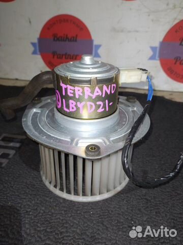 Мотор печки Nissan Terrano lbyd21 TD27T 1993