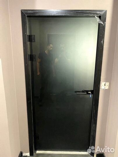 Раздвижные стеклянные двери