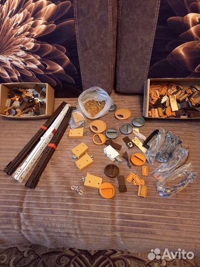 Мебельная фурнитура