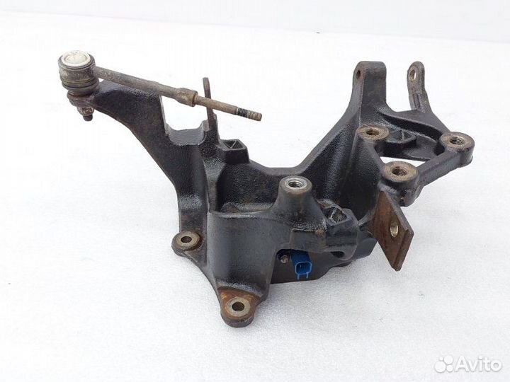 Кулак поворотный задний правый Ford Kuga 2 jqmb