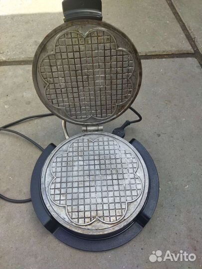 Вафельница СССР электрическая