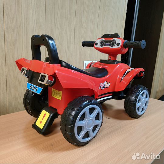 Детская машина толокар