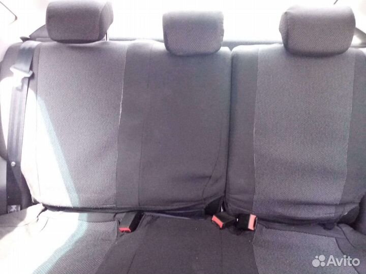 Автомобильные чехлы бу на LADA Vesta