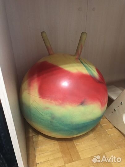 Детский мяч прыгун с рожками