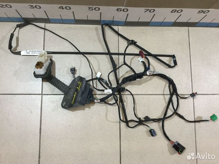 Проводка двери передней правой Гранд Чероки с 2010
